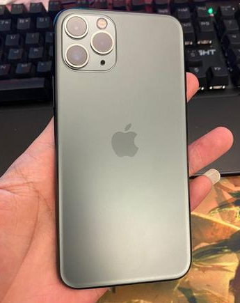 松溪苹果维修点分享iPhone 11 Pro黑屏小众故障解析 